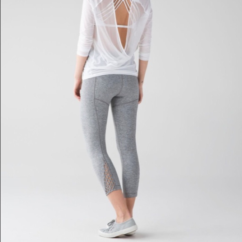 Lululemon True Self crop II size 4
